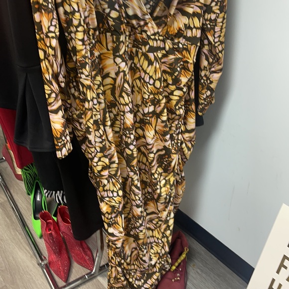 NWT RIVER ISLAND 🏝 RUCHE DRESS - Picture 10 of 11